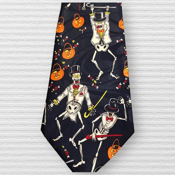 Halloween Dancing Skeleton Neck Tie - Picture 2 of 5
